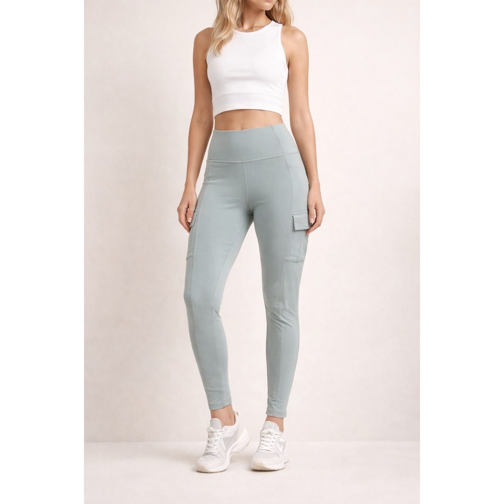 Athleta Salutation Cargo 7/8 Tight Minimalist Grey Yoga Leggings Small Petite